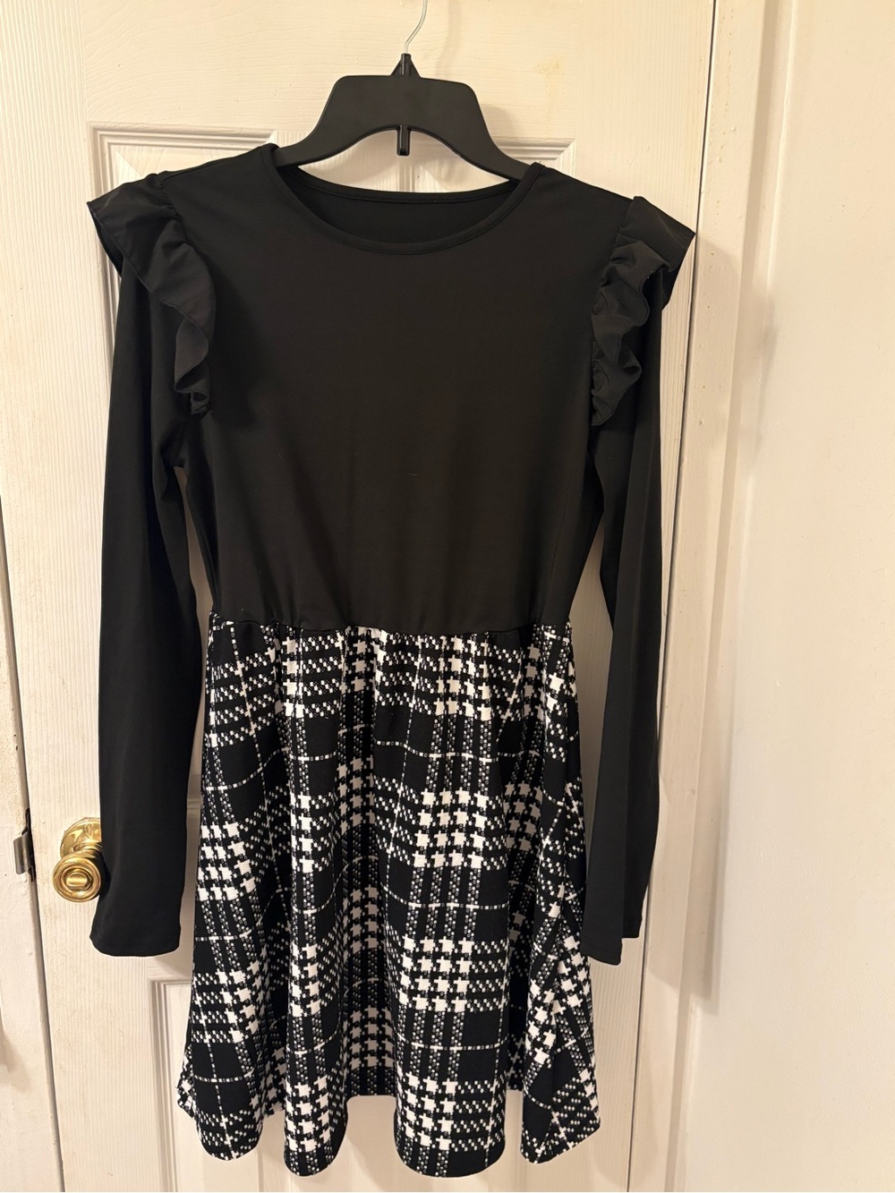 SHEIN Black Long-Sleeve Ruffle Shoulder Dress with Plaid Skirt
